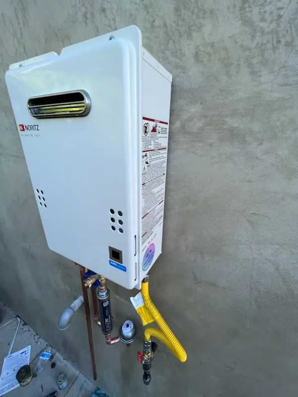 Tankless water heater installation for Thousand Oaks homes